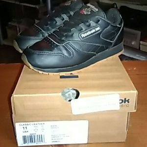 Kids Reebok classics